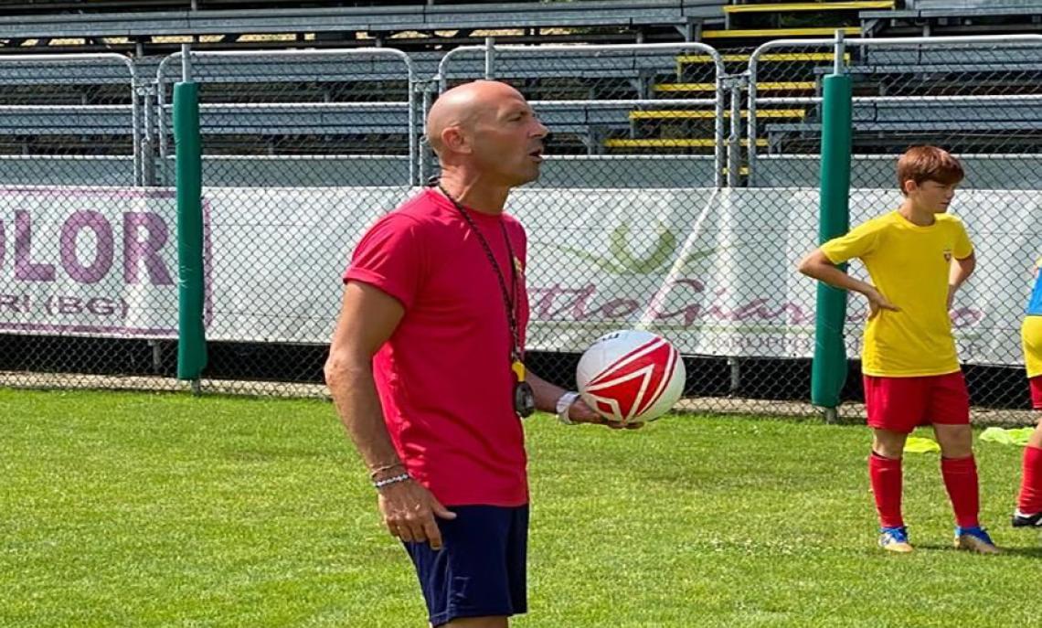 Agatino Russo, Scanzorosciate