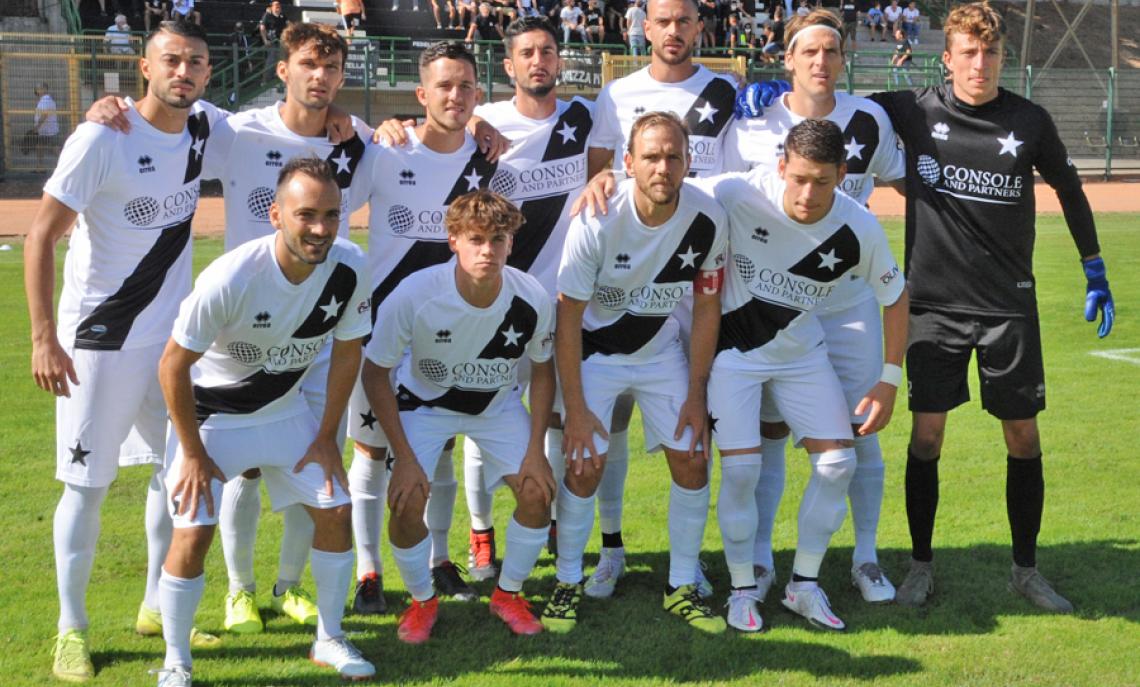 Casale FCB 3-0 RG Ticino: prestazione stellare degli uomini di Sesia, i novaresi pagano l'inesperienza a questi livelli.