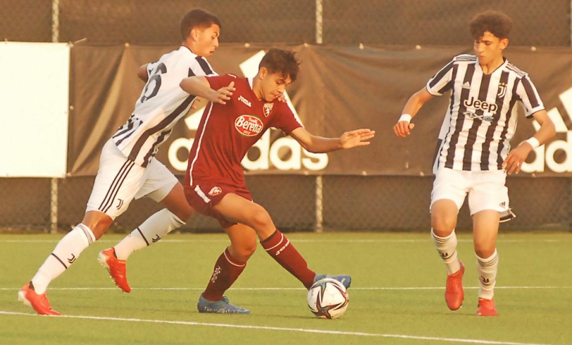 Juventus-Torino: Piccinin illude i bianconeri, Muratore con una prodezza riporta in parità il derby della Mole