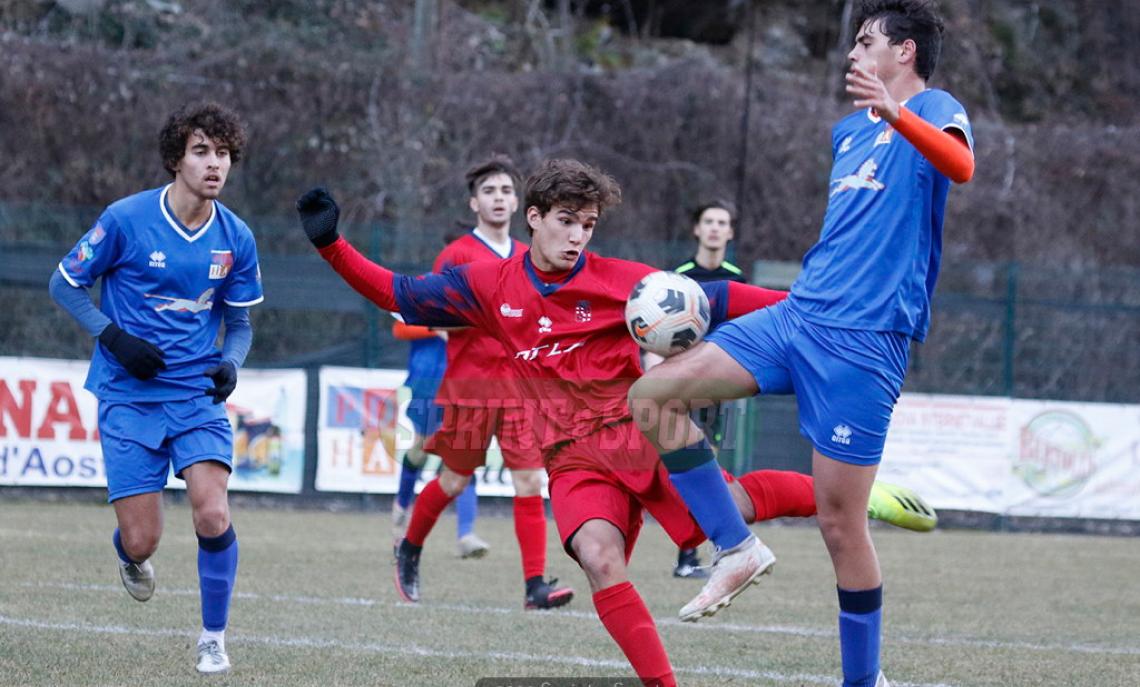 PDHAE-Chieri: Bianco nega la gioia del gol a Melis, Mammarella colpisce la traversa e la partita termina a reti inviolate