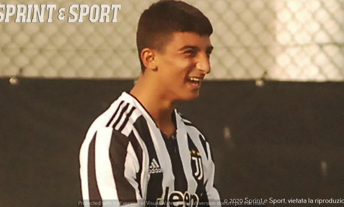 Russo, Juventus (Under 15)