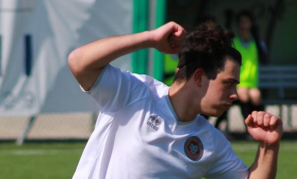 I clamorosi interventi dei portieri inchiodano il risultato sul pareggio