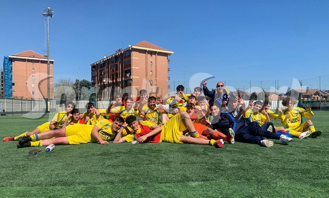 Rossin e Guasti da paura, il Borgaro scende trionfante dalle montagne russe