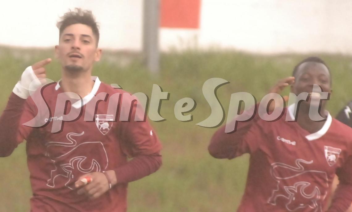 Che show al Mario Guazzotti! Ricciardi riacciuffa la magia di Ventura all'ultimo respiro e manda in estasi il popolo granata