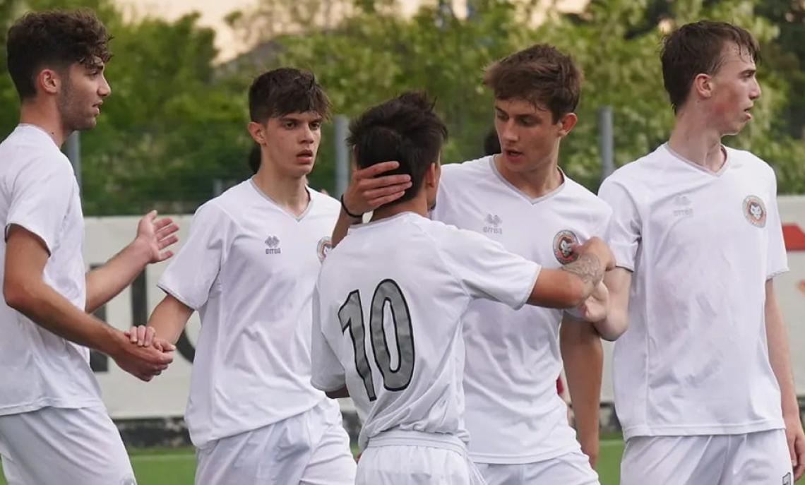 Settimana d'oro della Leon, Alcione in vetta a due giornate dalla fine