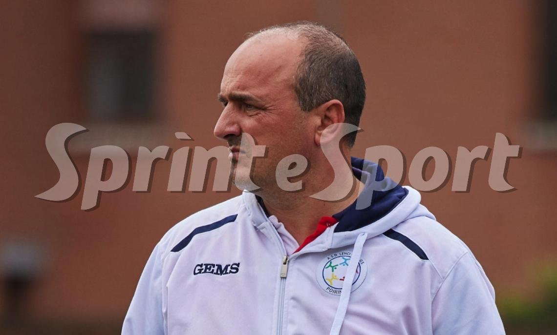 Doccia fredda dopo la promozione: maxi-squalifica per l'allenatore