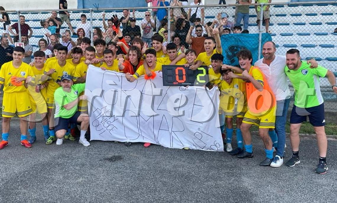 La dedica dei 2006 di Campasso al Ds Omar Cerutti