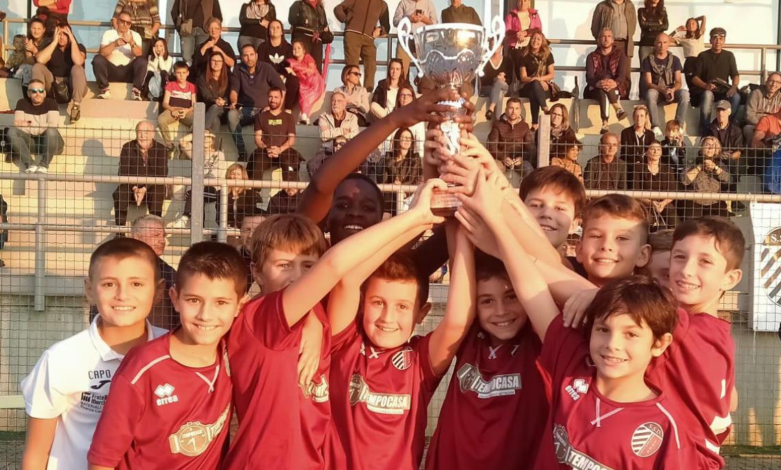 I campioni di Rivarolo festeggiano nonostante tre tempi a reti bianchePareggio combattuto per Sisport e Druentina