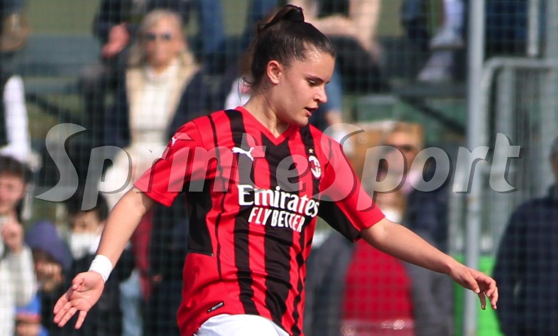 Un poker, una tripletta e un gol in rovesciata rendono indimenticabile il derby milanese