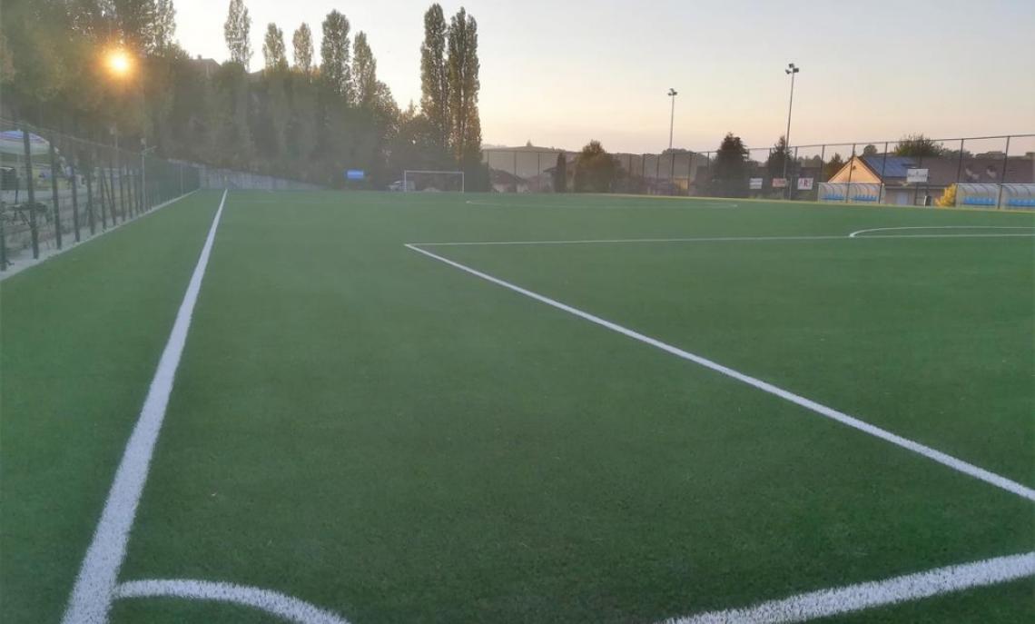 L’allarme: da giugno niente più deroghe sulle omologhe dei campi in erba sintetica