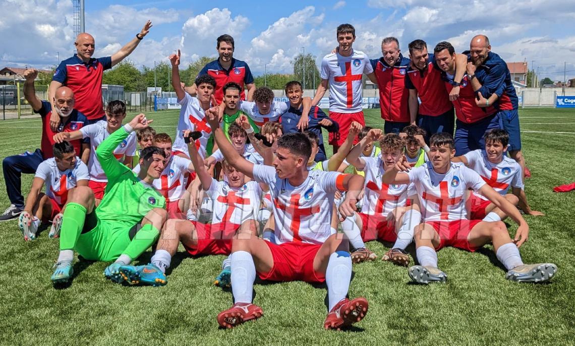 Mancio ha il ghiaccio nelle vene, il Piemonte è in semifinale 