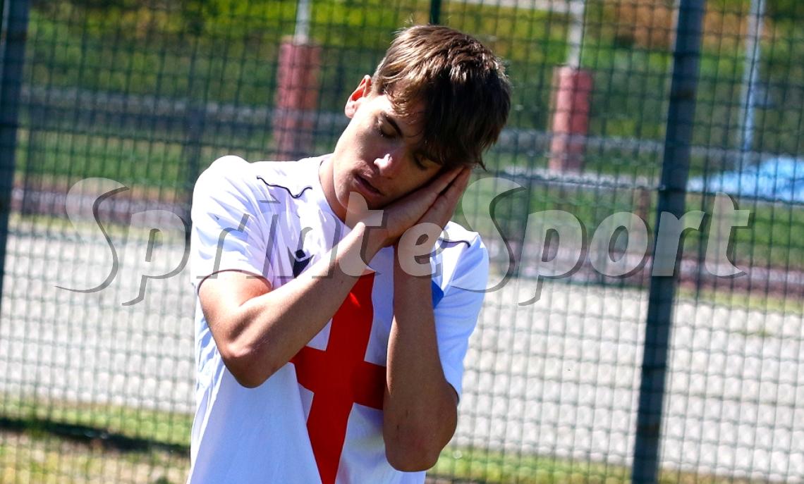 Pauliuc &egrave; un regionale veloce, Leone il giovane capotreno: il Piemonte ha il biglietto per Vercelli 