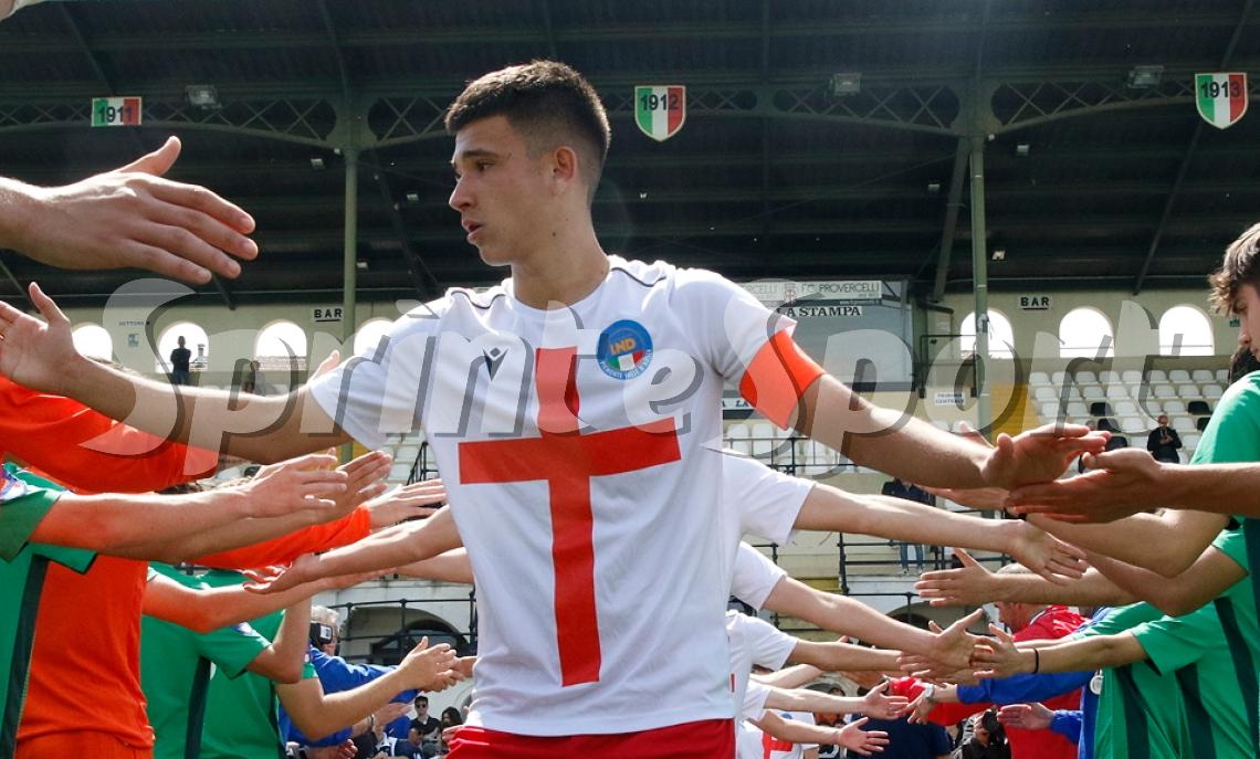 Il difensore e il capitano pi&ugrave; forte d'Italia: lui &egrave; la storia