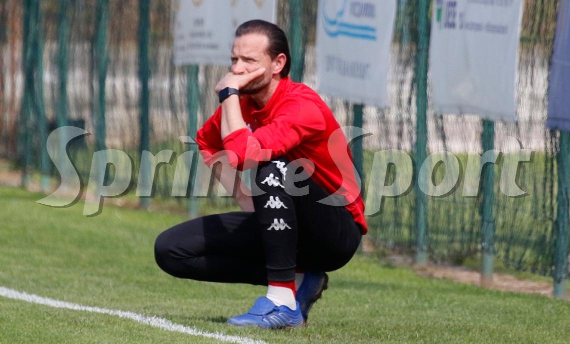&laquo;Bravi ad adeguarci a un campo non adatto al nostro gioco&raquo;, i bianconeri chiudono il girone con 6 gol alla Biellese