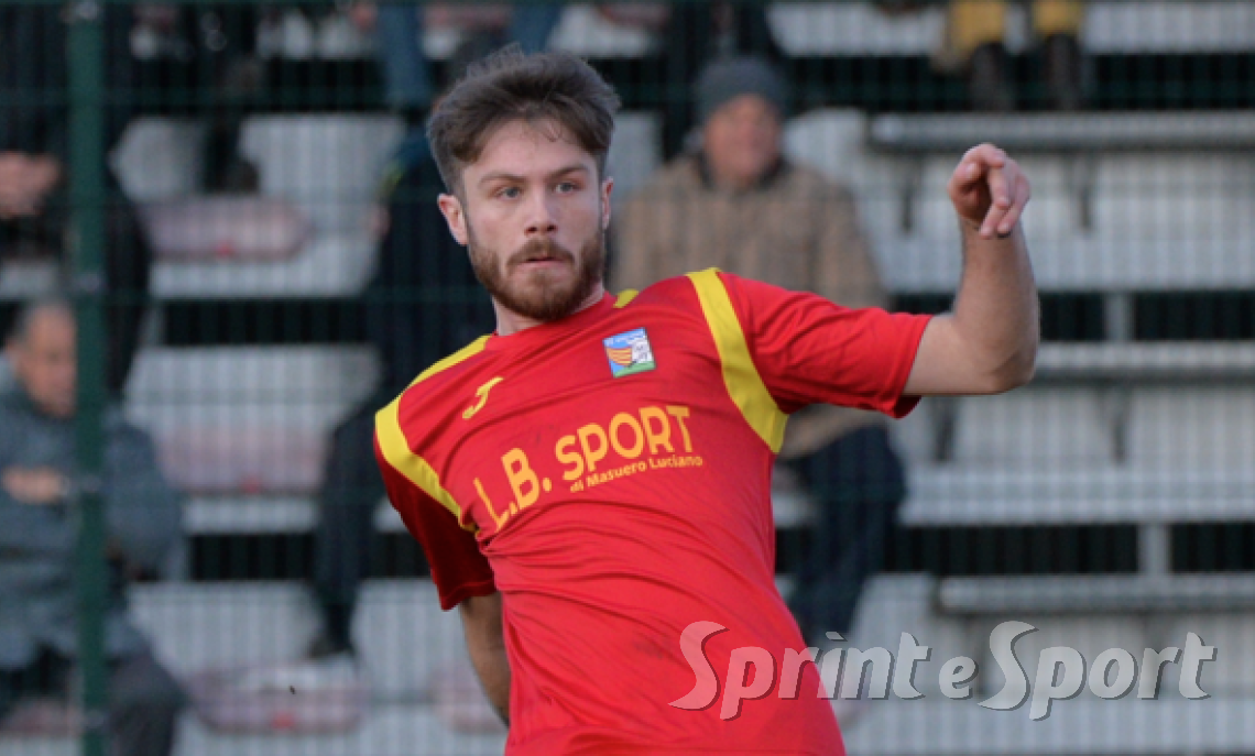 Leonardo Ottino, mediano classe '99 arrivato dalla Chiavazzese