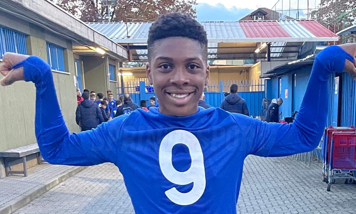 Quattro gol e tanto spettacolo: Beppe Viola e Cenisia si dividono la posta in palio