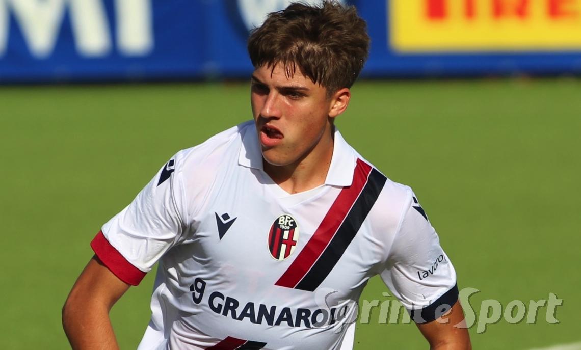 Primavera 1 - Juventus-Bologna: Juventus che beffa! Il Bologna sbanca Vinovo e mette la terza: bianconeri battuti allo scadere dal gol di Tonin (in foto): 