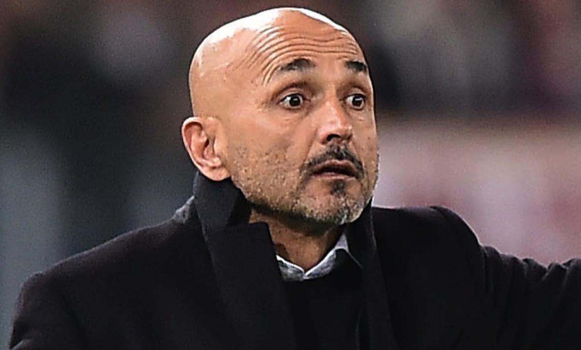 Retegui: La Stella Azzurra che risplende nell'America del Calcio