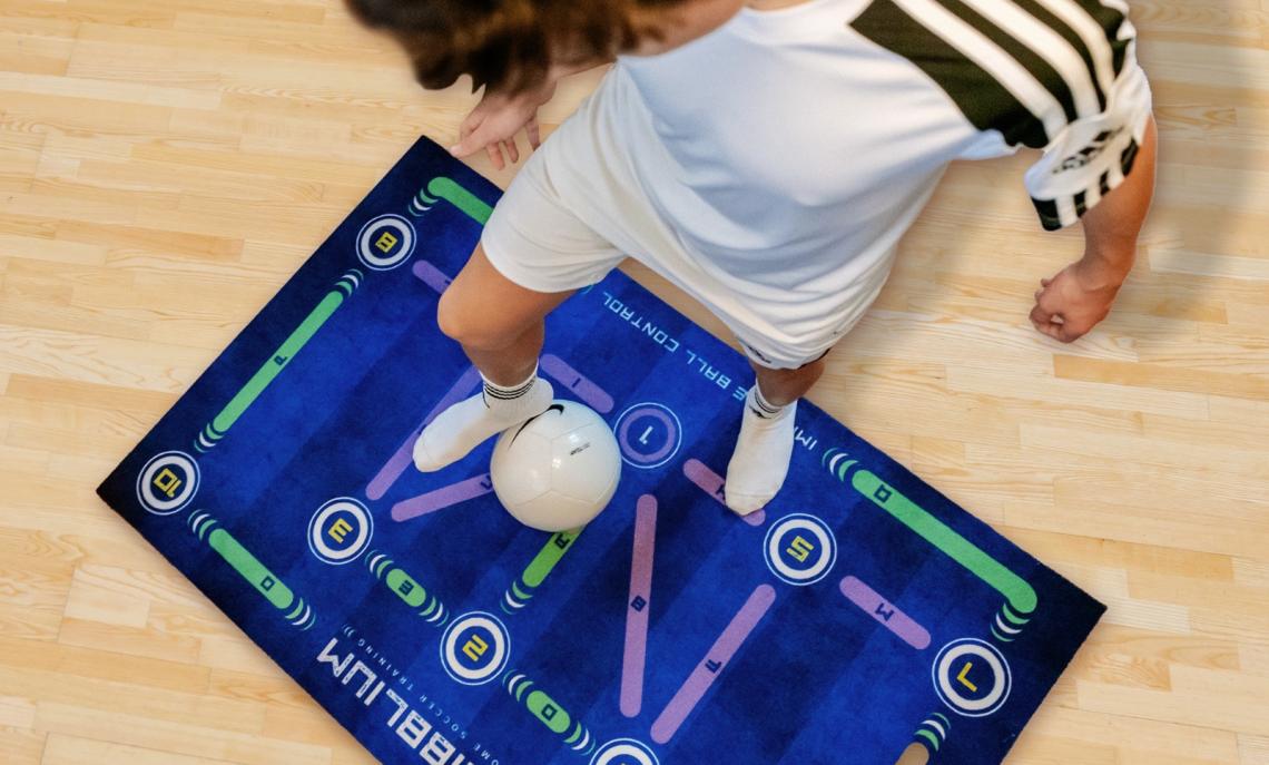 Ecco Dribblium: la scuola calcio virtuale di casa che allena e scopre i futuri Messi divertendoti e giocando!