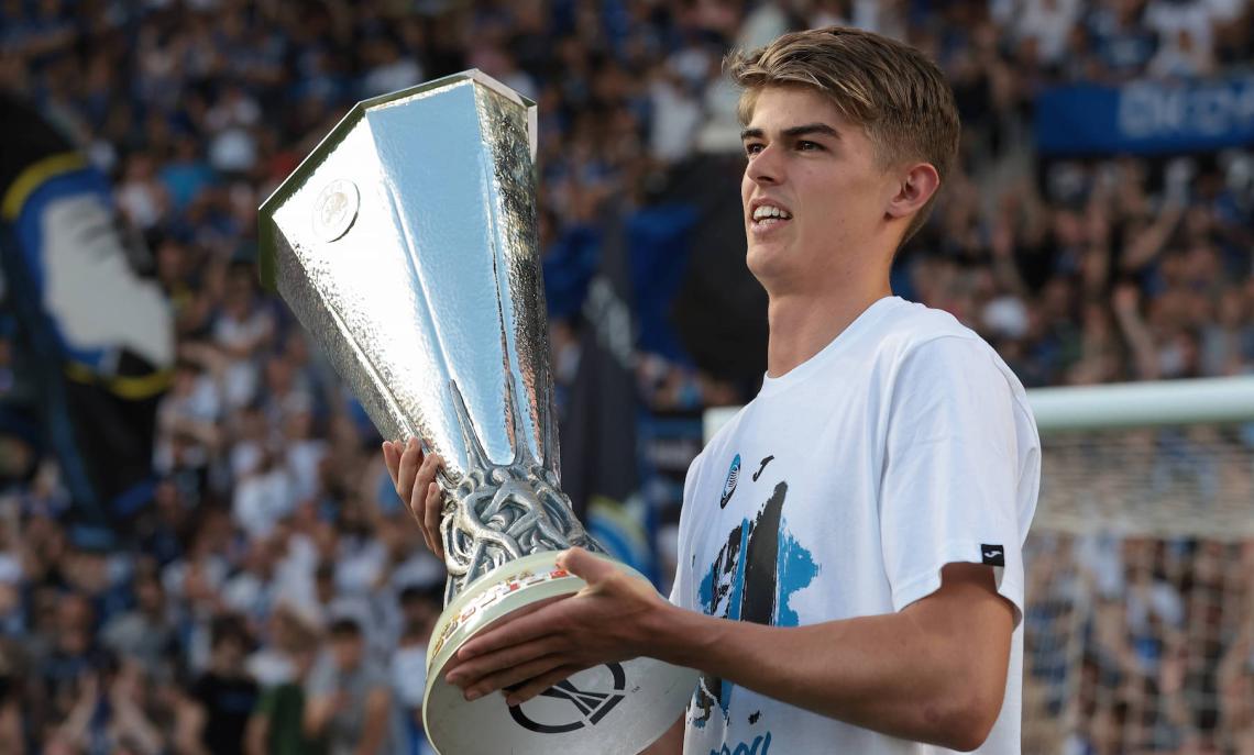 Un francobollo per l'Atalanta celebrando un'impresa leggendaria