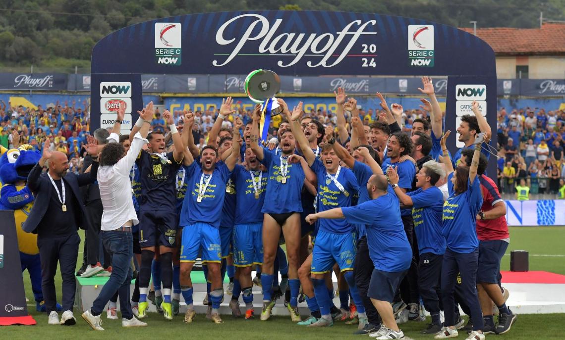 La Carrarese e la Promozione: Una Storia di Cuore e Sudore