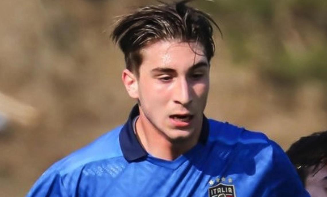 Da prodigio della Juventus a scommessa rossoblù: una stagione davanti per tornare protagonista