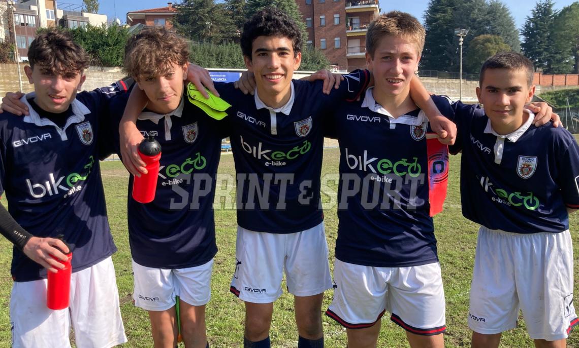 Under 15 Provinciali Asti, Duomo Chieri-Astigiana 4-0: Andrea Ovan (a destra) con gli autori dei gol