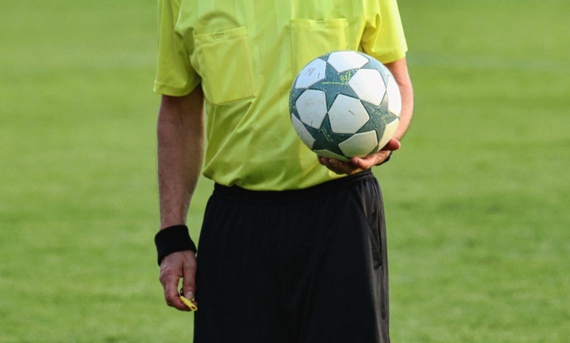 Il VAR non basta pi&ugrave;: la FIFA pronta a una nuova rivoluzione tecnologica nel calcio