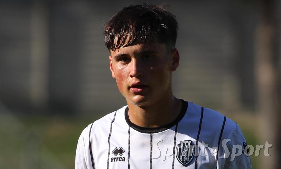 Cesena-Inter: La Giovane Stella Galvagno Illumina il Match