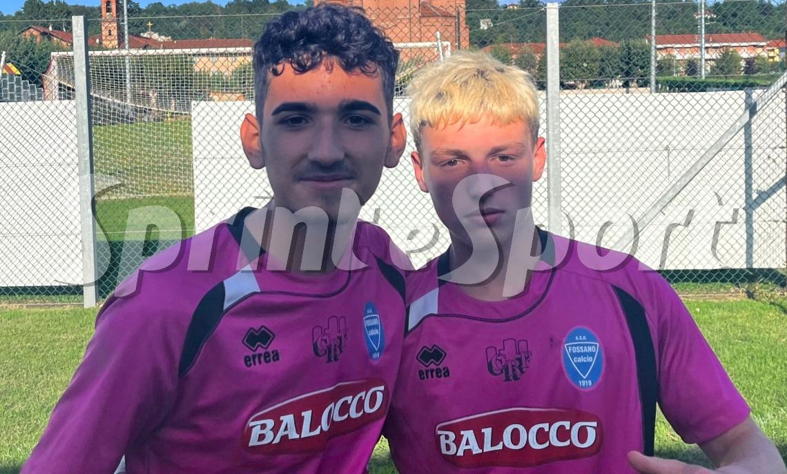 A sinistra il giovanissimi Daniele Neri, attaccante classe 2008 direttamente dall'Under 17 alla Serie D in campo per 14' a Tortona