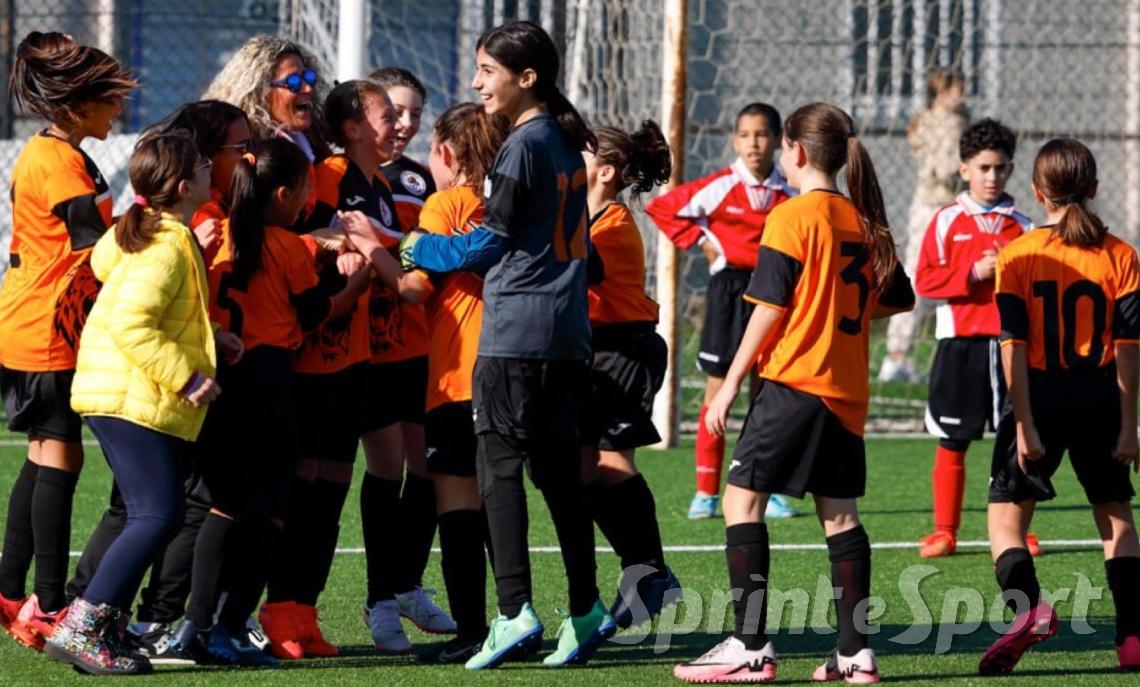 Portare in alto il calcio femminile, l’obiettivo delle piccole leonesse.