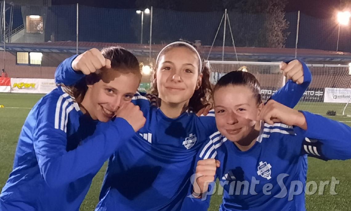 COMO UNDER 15 FEMMINILE &bull; Martina Suigo, Alessia Malinverno e Corinne Giovio