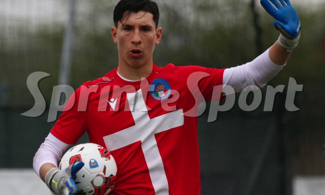 I sei giovani gioielli classe 2008 del Piemonte convocati in Azzurro sono pronti a stupire tutta Italia. In foto il portiere del Lascaris Tommaso Castaldi