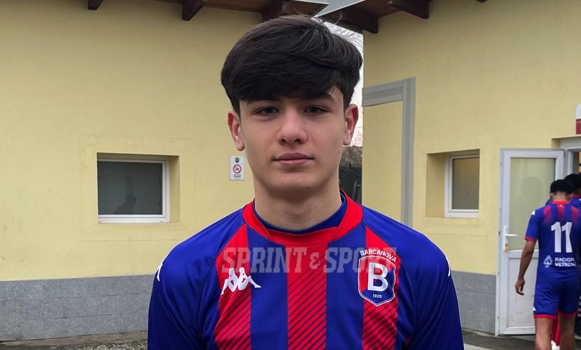 La doppietta del difensore e il gol di Bellingham valgono il terzo posto: i blaugrana continuano la scalata