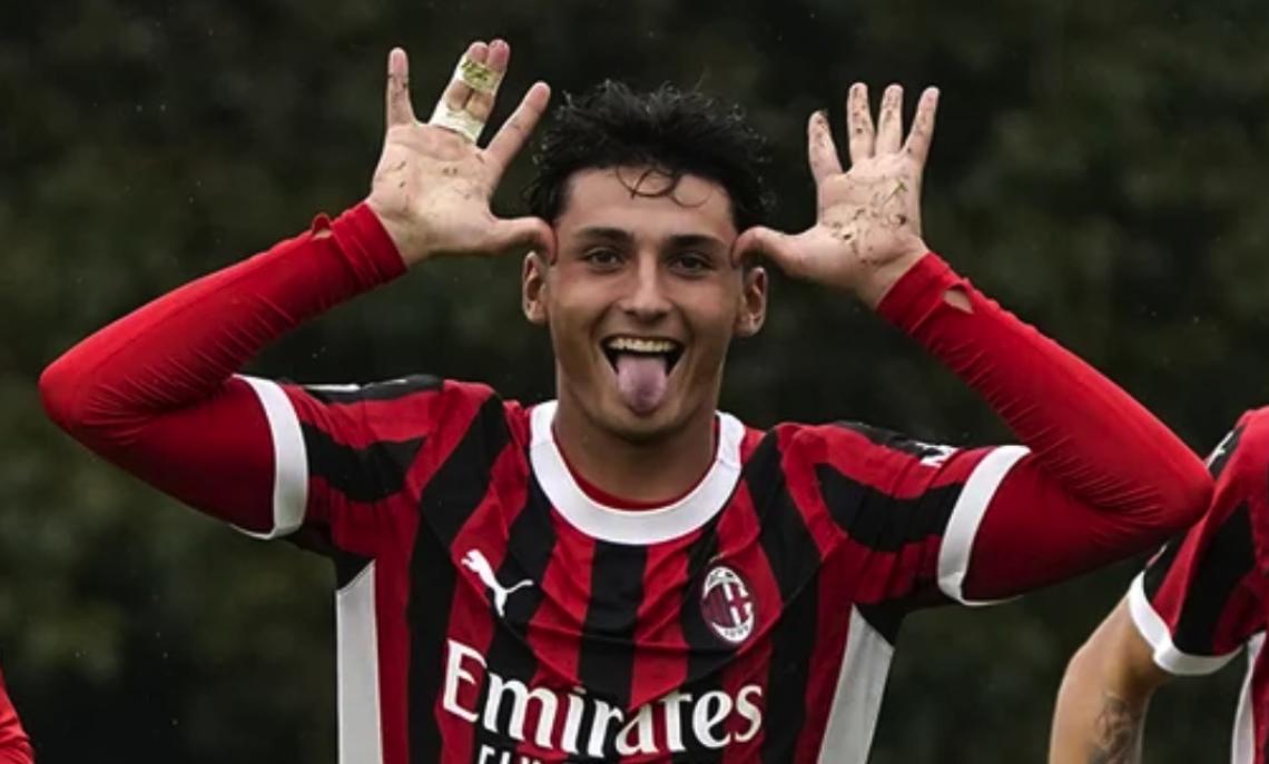 Primavera &bull; Juventus-Milan: Dopo l'Inter anche la Juve: un Milan perfetto insegna calcio a Vinovo, dura lezione per i bianconeri. In foto Alessandro Bonomi