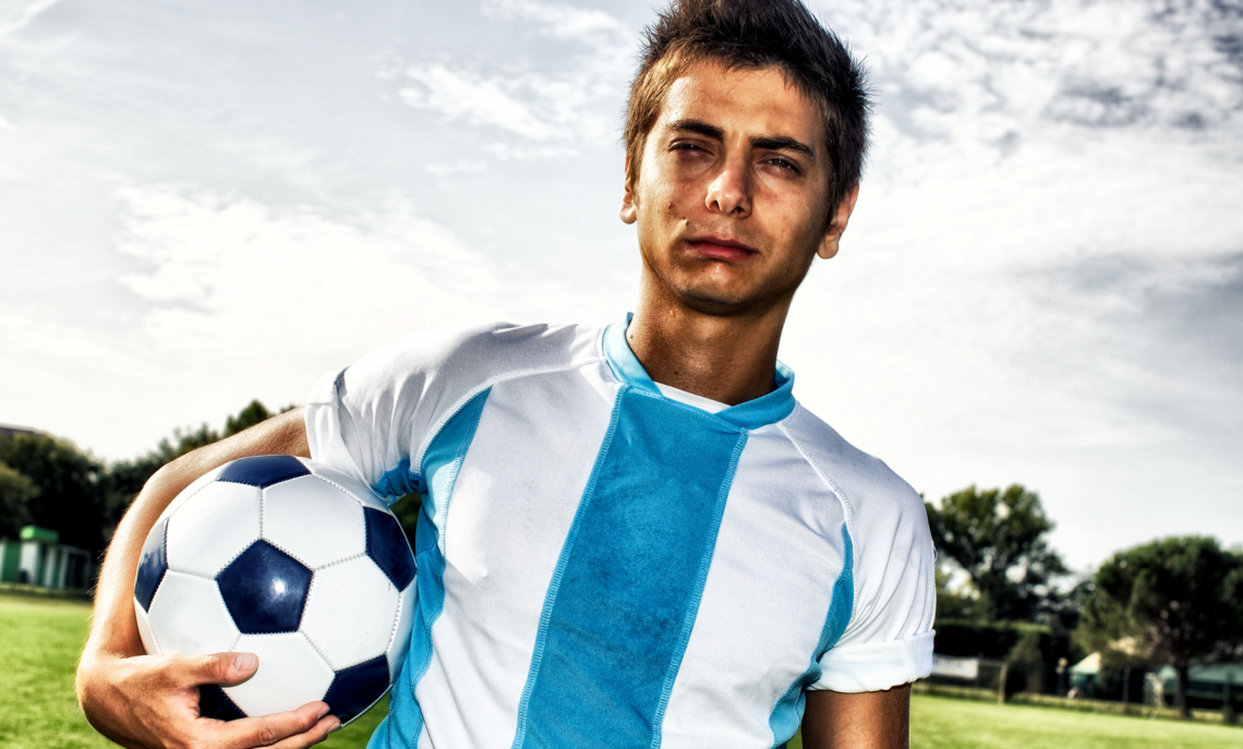 Vuoi davvero migliorare nel calcio? 5 strategie per analizzare le tue partite e crescere!