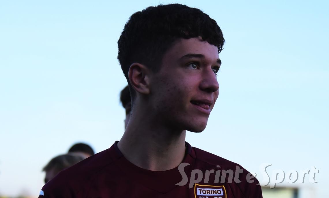 I granata ne fanno quattro in scioltezza allo Spezia e volano momentaneamente al secondo posto