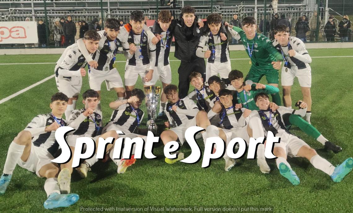 Una serata pazzesca: dopo i 2010 anche i 2008 vincono la coppa, è double bianconero