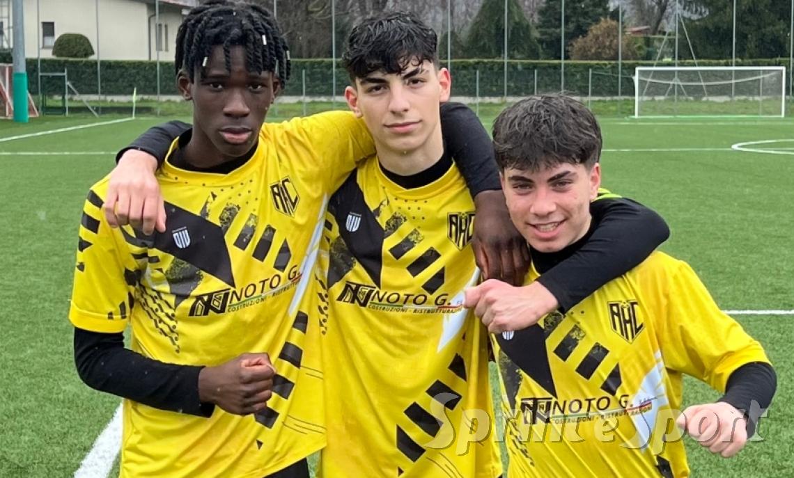 ALBATE UNDER 15 • Samson Adeboye, Biagio Buono e Pietro Pedretti