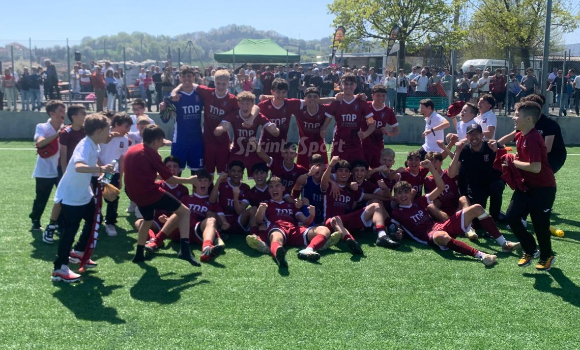 Under 17 Piemonte • Saluzzo- Cuneo Olmo 2-0, la festa granata alla fine del match che consegna il primato nel Girone D.
