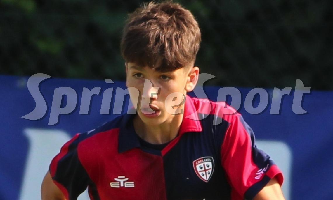 CAGLIARI UNDER 18 - LUCA PINTUSa bomber: la doppietta che non ti aspetti!