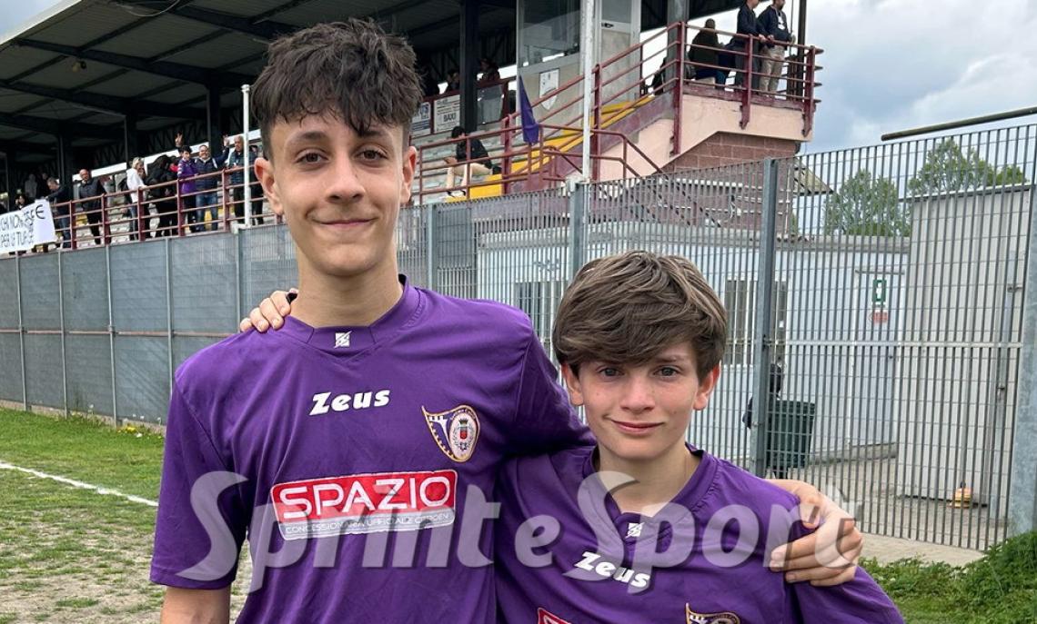 Occasioni da una parte e dall’altra, salvataggi miracolosi e pali colpiti: lo spettacolo c’è, ma manca il guizzo decisivo