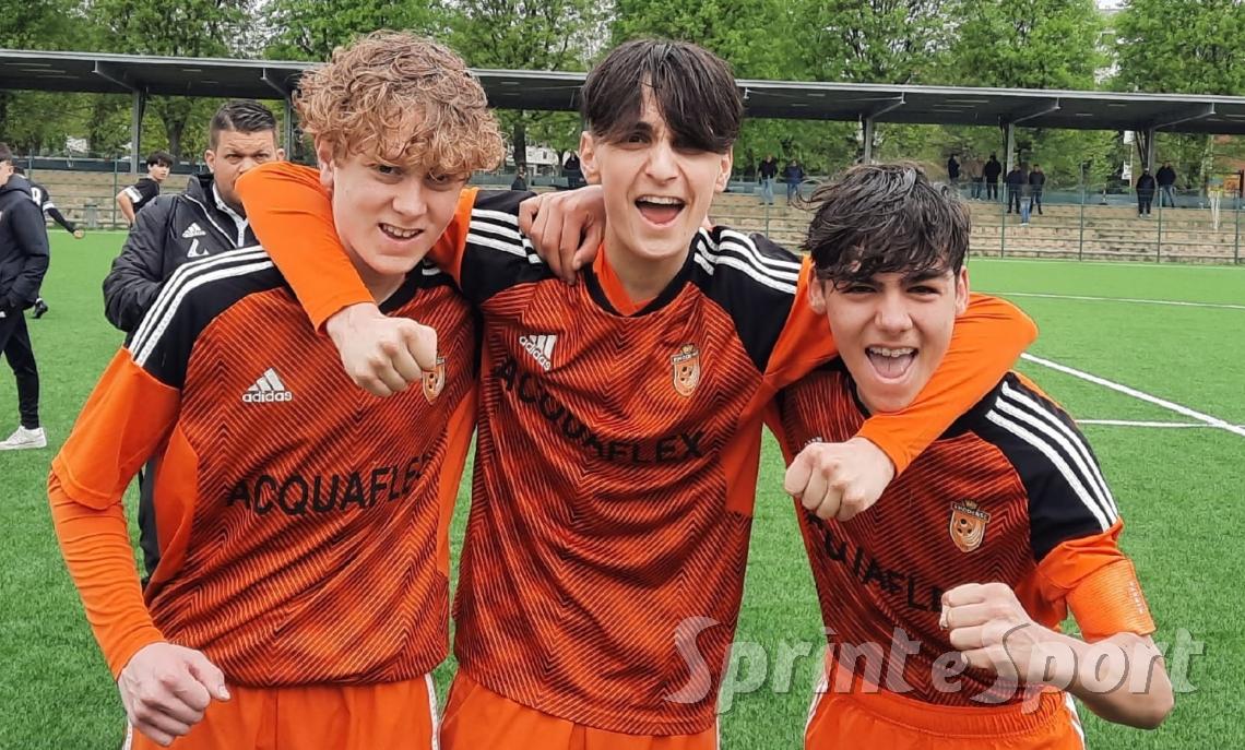 Emanuele Dongo, Sebastiano Stanzione e Mattia Carella• RHODENSE UNDER 15