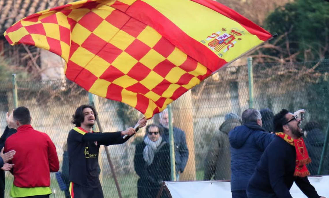 Il paese da 30mila abitanti riscrive la storia! Ritorno tra i Prof 12 anni dopo e con tre giornate d'anticipo!