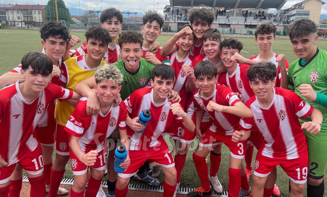 Un gol in contropiede del bomber biancorosso e la salvezza è sempre più vicina