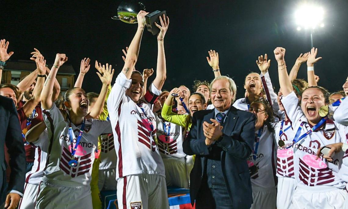 Toro premiato sul campo all'ultima di campionato per la promozione in Serie C