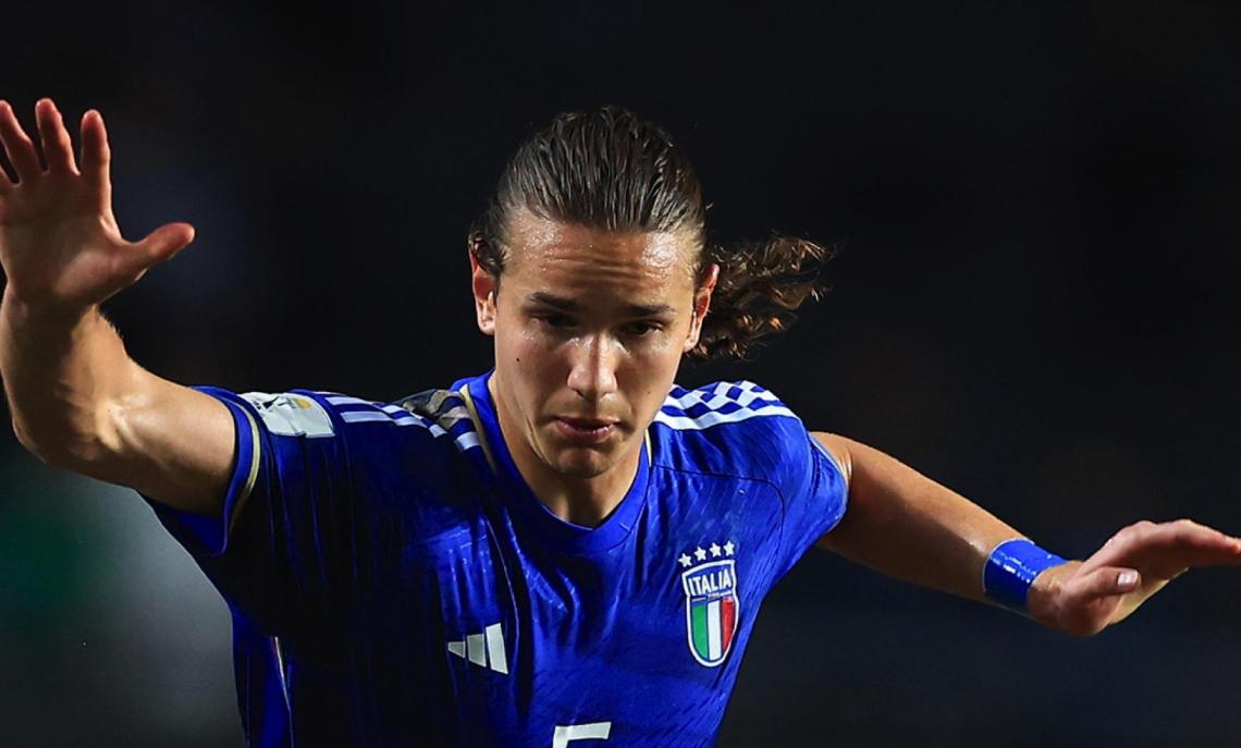 Per il difensore del 2003 che ha stupito tutti si prospetta un altro salto: potrebbe giocare in Europa League