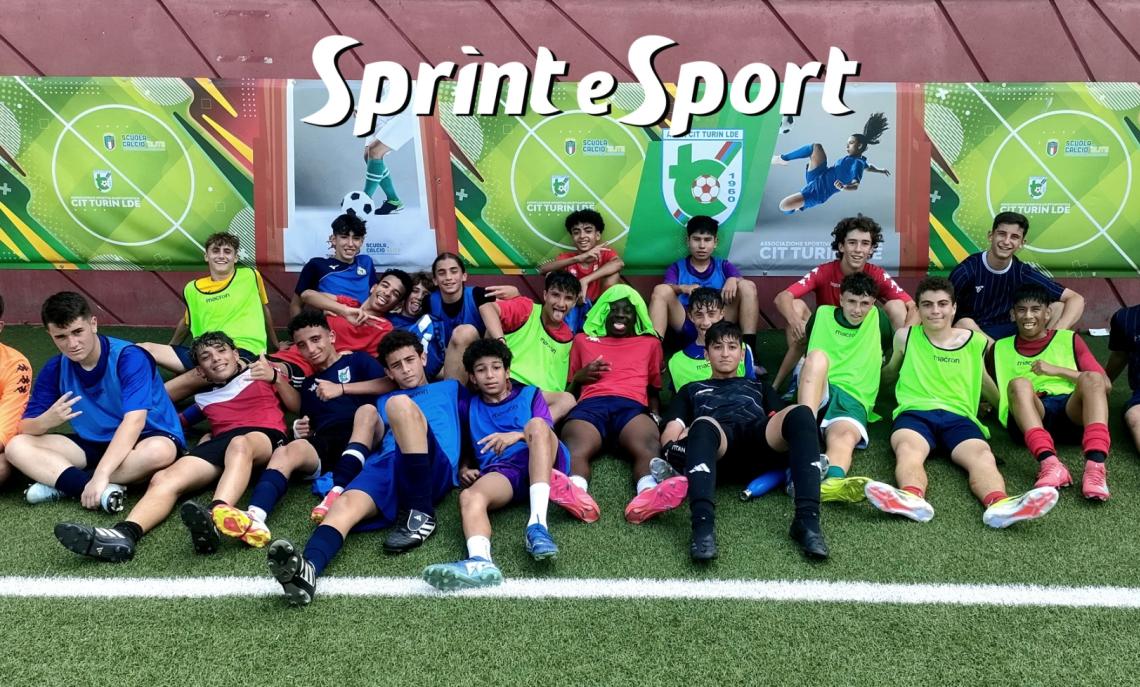 La foto a fine raduno dei 23 ragazzi presenti al Cit Turin