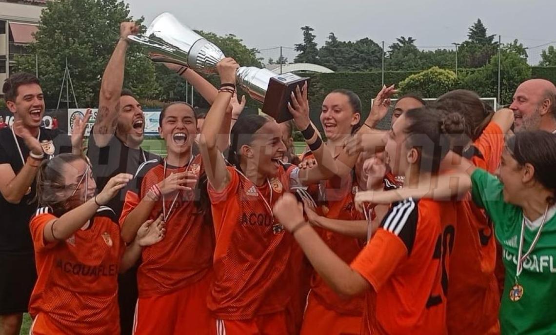 La Rhodense festeggia il titolo regionale