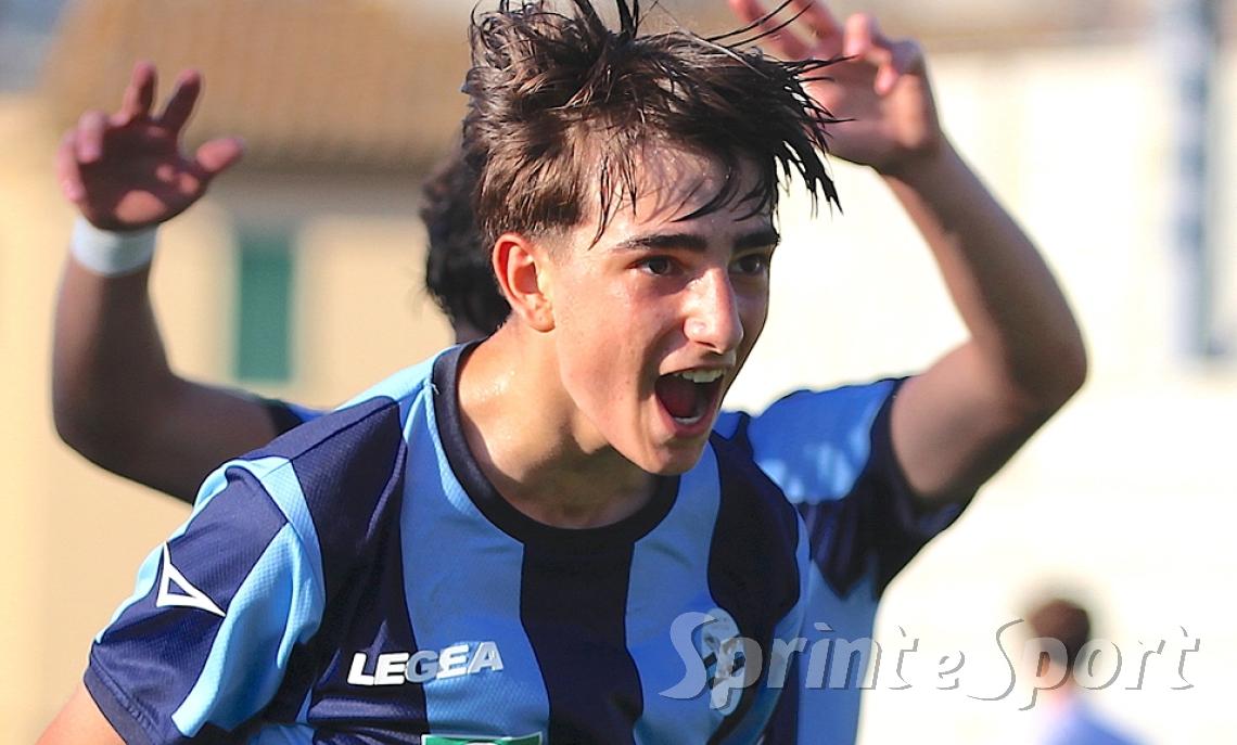 Segna, fa assist, e guida la squadra allo Scudetto: è il capitano del Lecco più forte di sempre